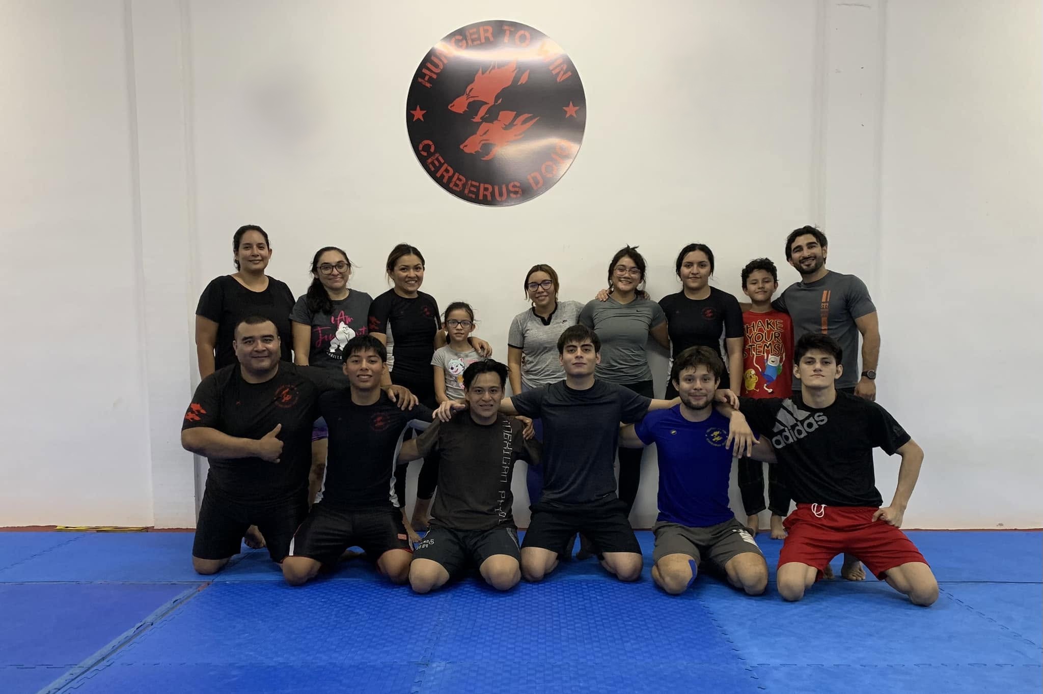 Equipo de Cerberus Dojo en Tekax
